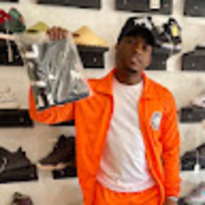 Meet your Posher, Zmac the